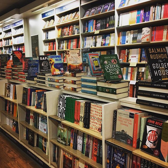 happy place 📚