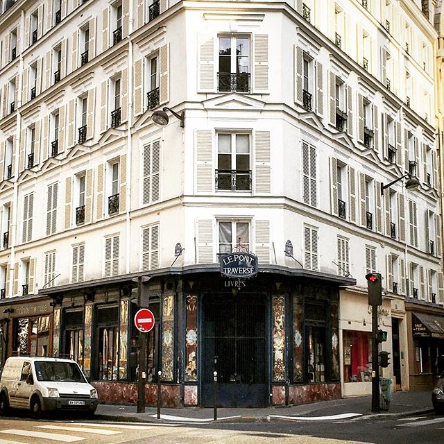 October 28, 2017 (7:37 am)
